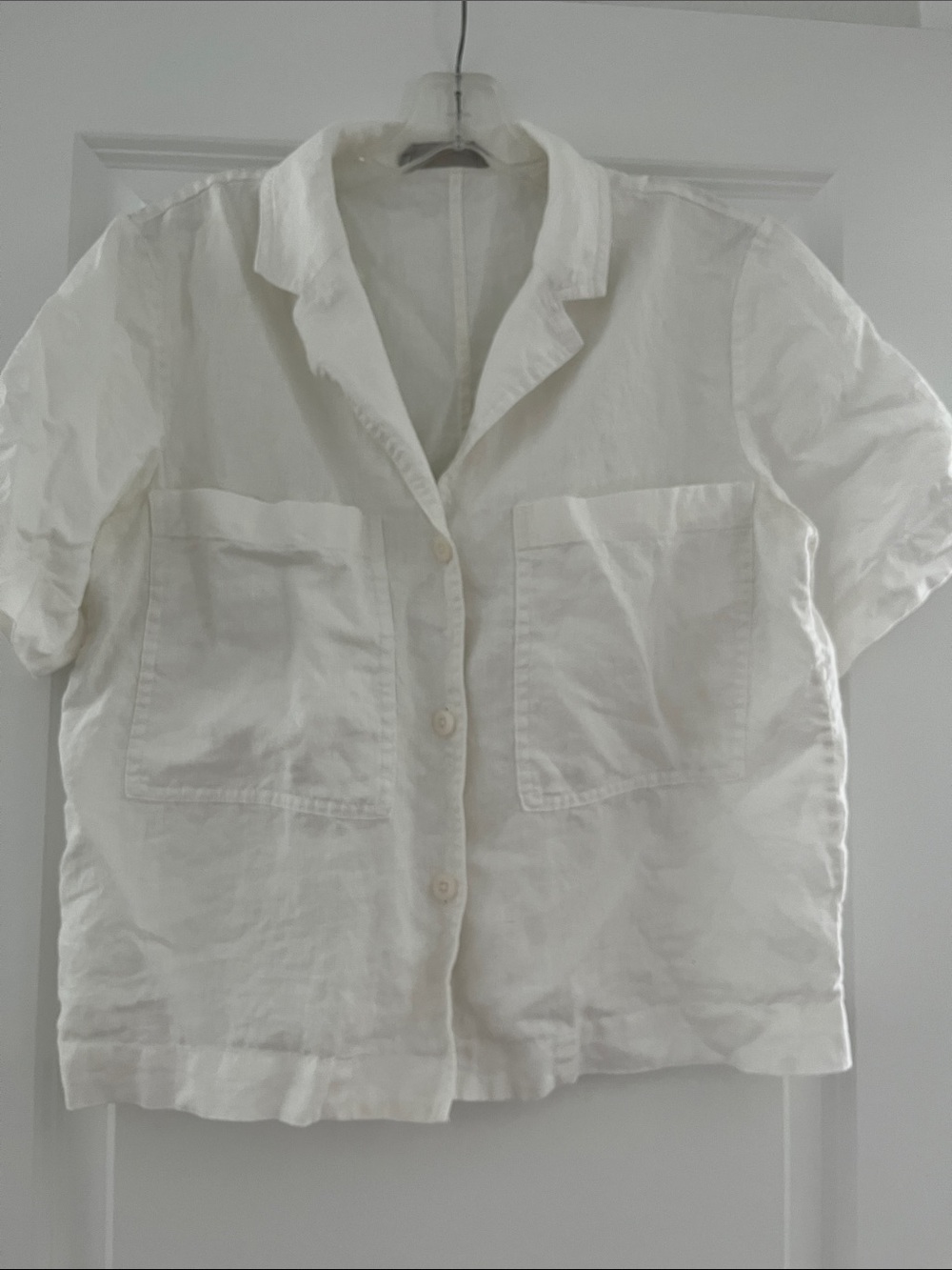 Everlane Short-Sleeve linen Blouse
